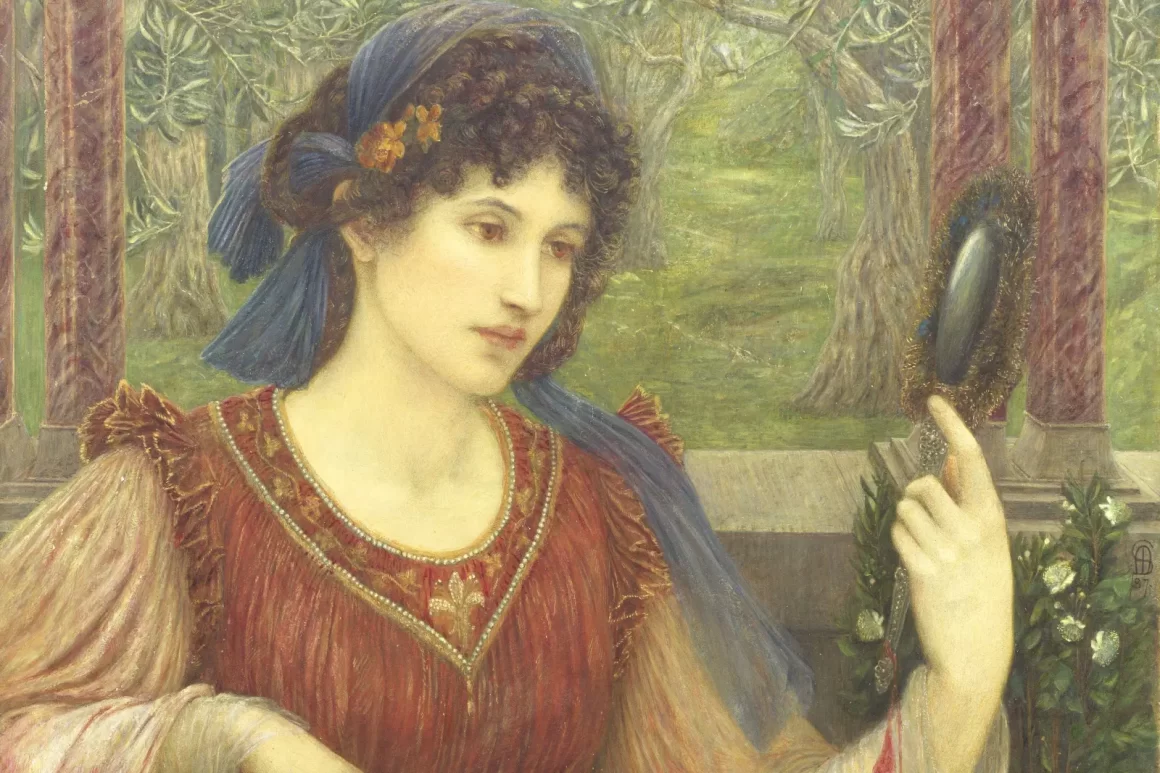 Femme lisant attentivement, illustrant l’apprentissage de la lecture de son thème astrologique.